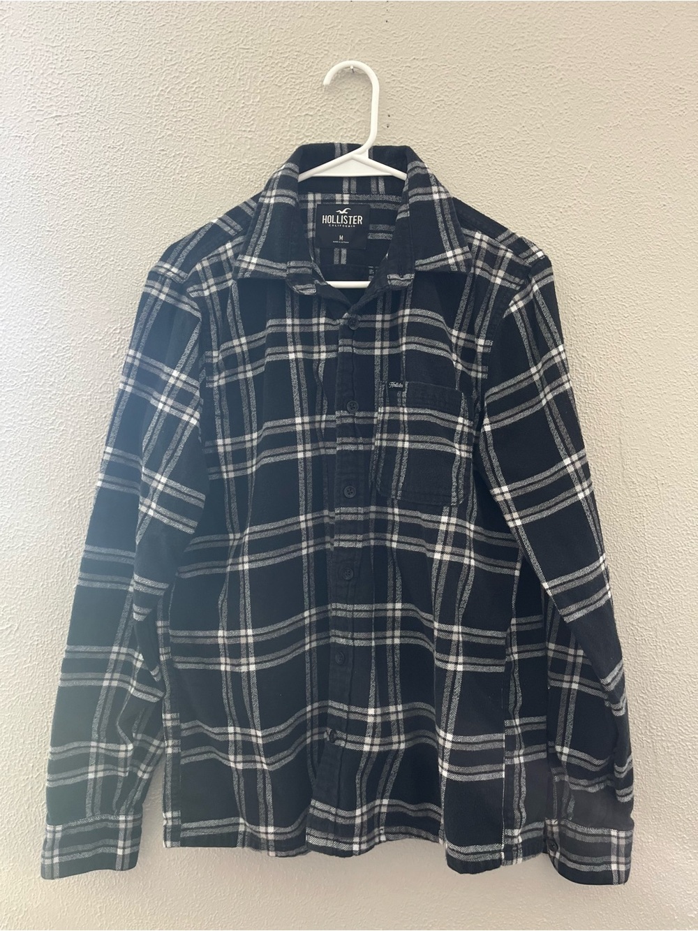 Hollister Black and White Plaid Button-Down Shirt